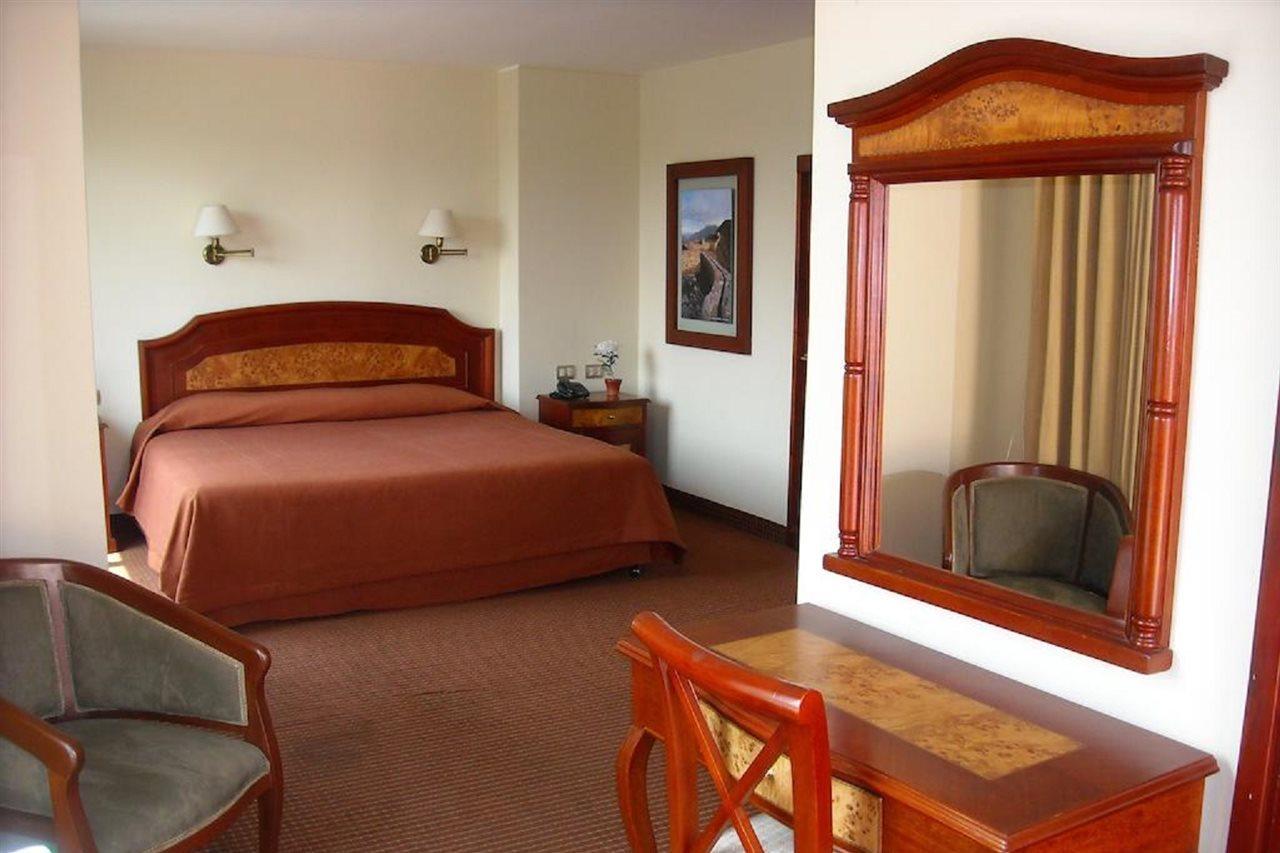 Hotel Continental Lima Bagian luar foto