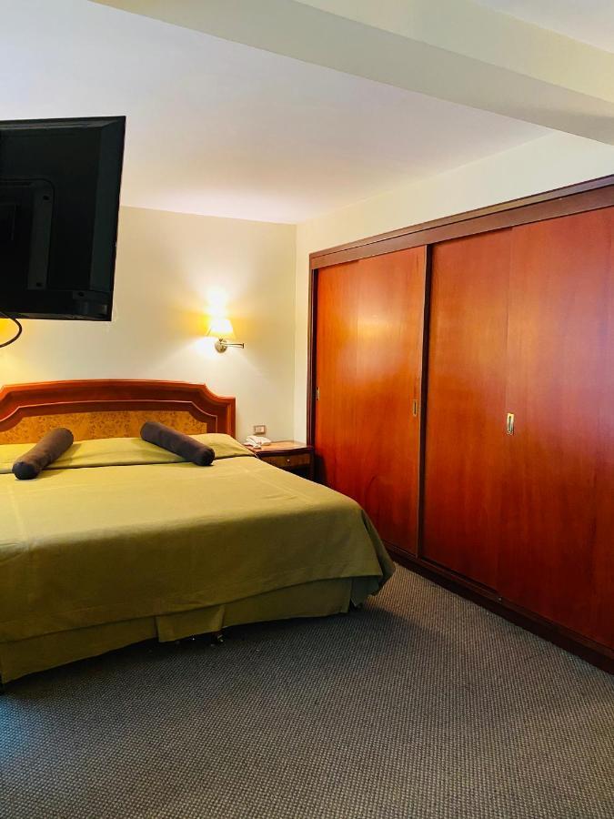 Hotel Continental Lima Bagian luar foto
