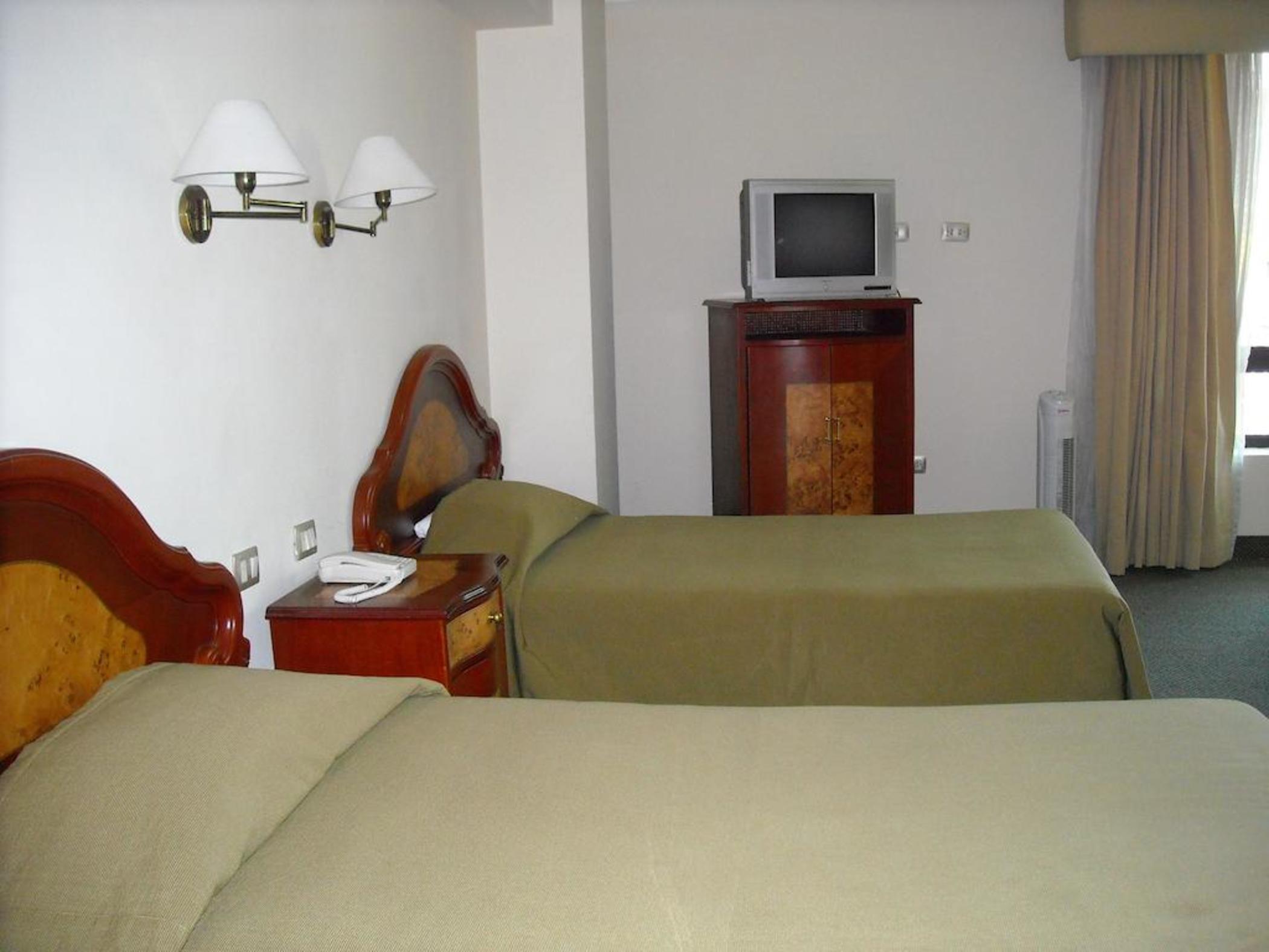 Hotel Continental Lima Bagian luar foto