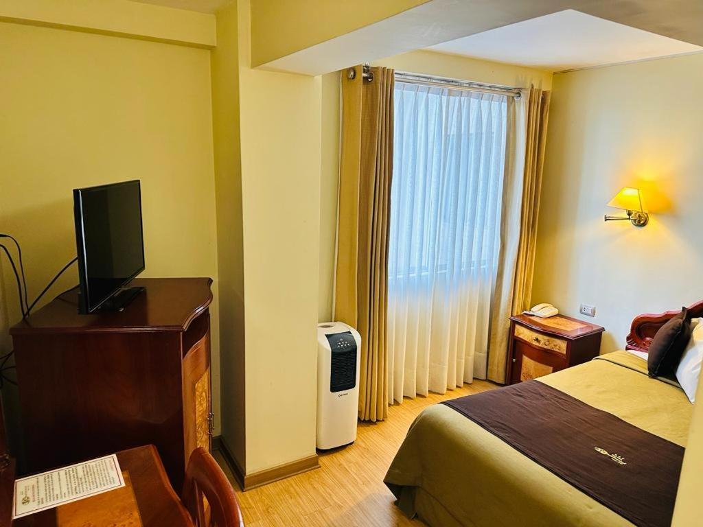Hotel Continental Lima Bagian luar foto