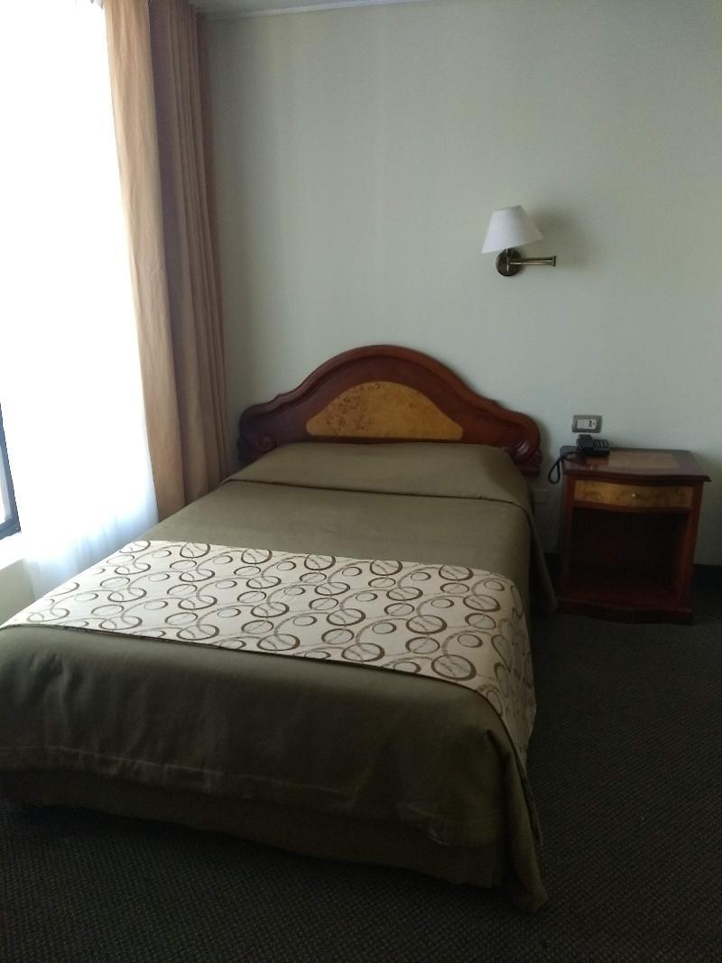 Hotel Continental Lima Bagian luar foto